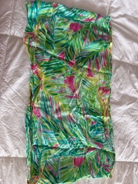 EUC Lilly Pulitzer infinity scarf